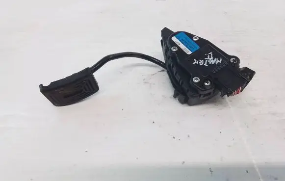 Renault Master II Accelerator throttle pedal 8200724063 6PV00811906