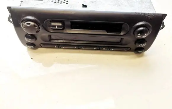 Radio/CD/DVD/GPS head unit