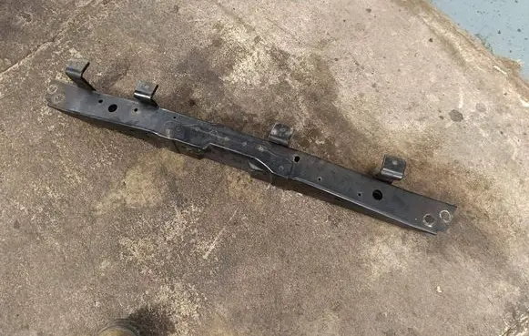 Nissan X-Trail T32 Top upper radiator support slam panel 