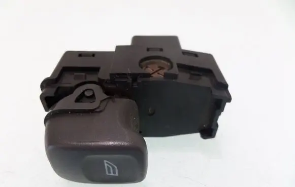 Volvo S60 Electric window control switch 9472275