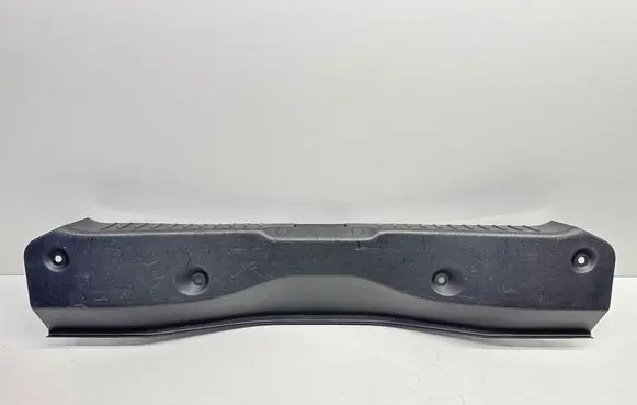 Ford Focus Trunk/boot sill cover protection BM51A40352A