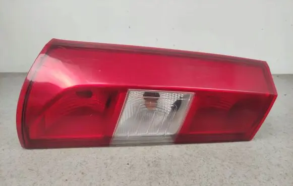 Dacia Dokker Rear/tail lights