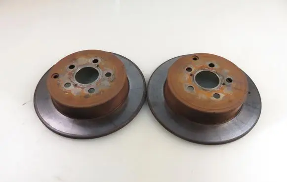 Toyota Avensis T250 Rear brake disc 