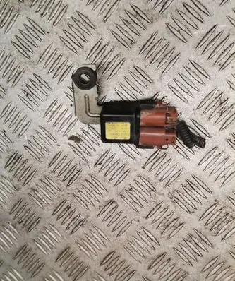 Nissan Pathfinder R51 Glow plug pre-heat relay 25237eb300