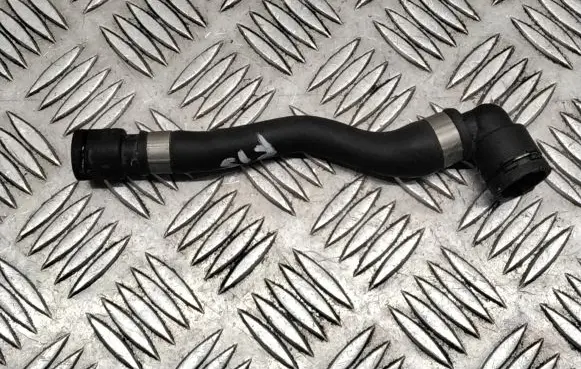 BMW X5 F15 Engine coolant pipe/hose 8517591