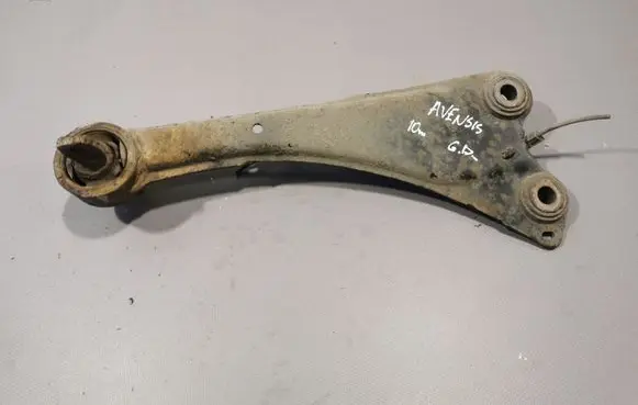 Toyota Avensis T270 Rear upper control arm/wishbone
