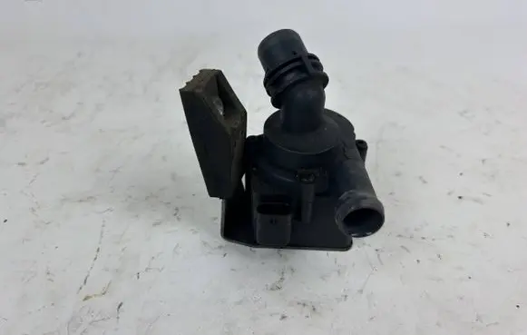 BMW X5 E70 Electric auxiliary coolant/water pump 9230233 17669711 704077090