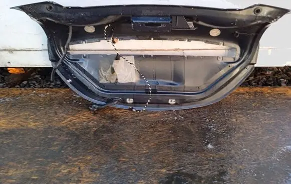 Citroen C6 Tailgate/trunk/boot lid