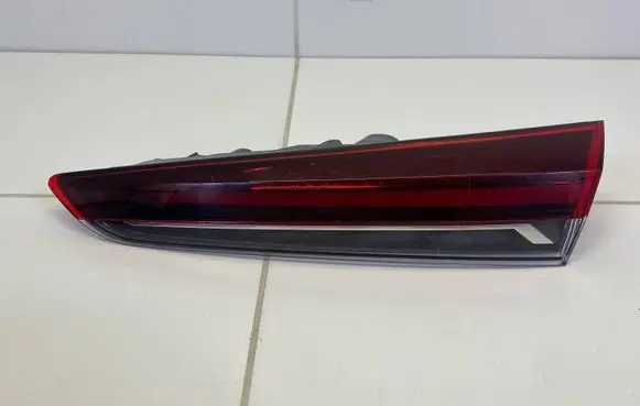 Renault Captur II Tailgate rear/tail lights 265501234R