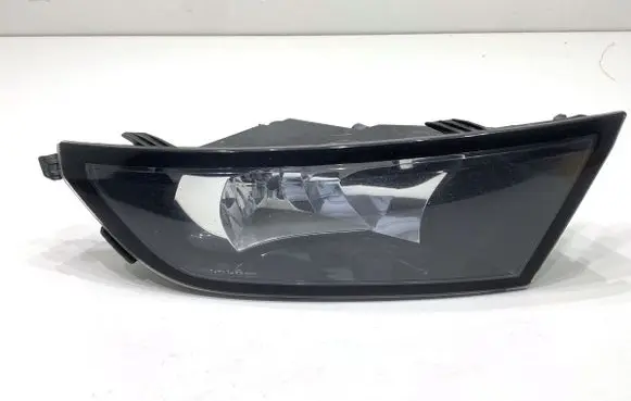 Skoda Fabia Mk3 (NJ) Front fog light 6V0941699A