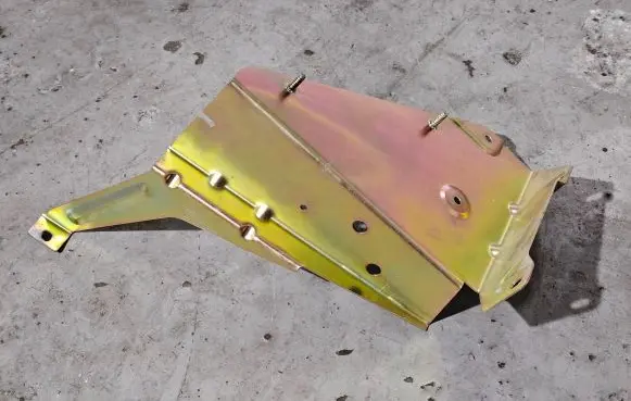 BMW 7 E38 Navigation GPS unit bracket/holder 8381529
