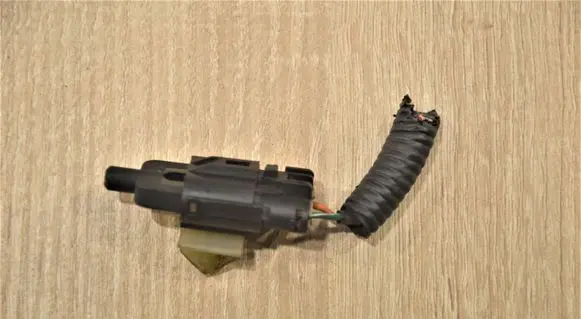 Opel Antara Outside/exterior temperature sensor 