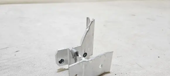 BMW 1 F20 F21 Radiator mount bracket 7245796