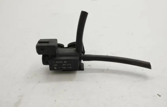 BMW 5 E60 E61 Turbo solenoid valve 722341 1742712