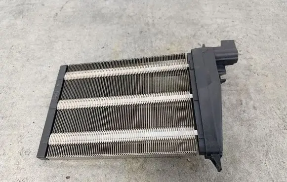 Volkswagen Golf V Air conditioning (A/C) radiator (interior) 