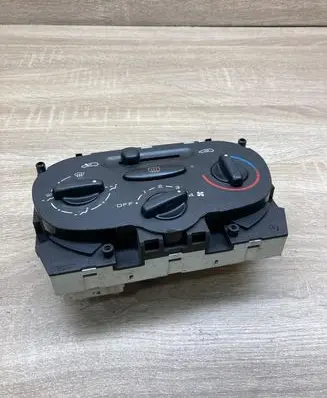 Peugeot 206 Climate control unit 99210 A2614