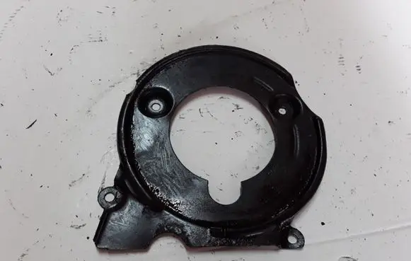 Volkswagen Touran I Timing belt guard (cover) 038109175