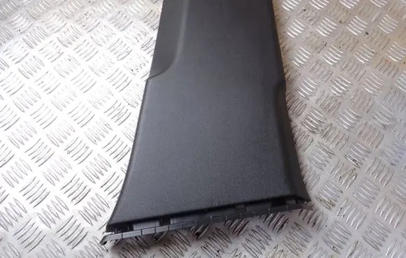 Skoda Octavia Mk4 (B) pillar trim (bottom) 5E3867282
