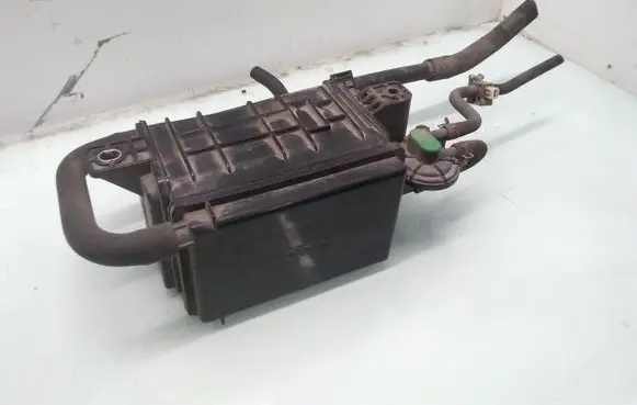 Honda CR-V Active carbon filter fuel vapour canister 