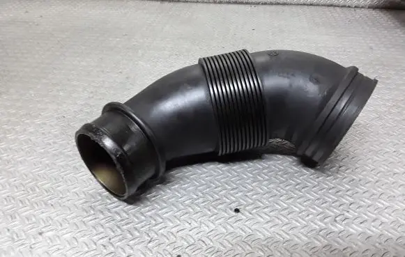 Volkswagen Phaeton Air intake duct part 3D0129615Q