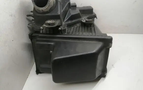 BMW 7 E65 E66 Air filter box 9876780 7500548 7788083
