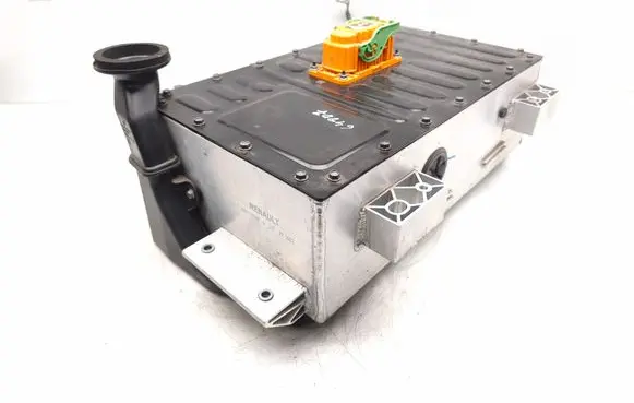 Renault Clio V Hybrid / electric car battery 295F17870R 1389WH 295109320R