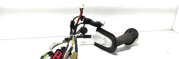 Mazda 3 I Front door wiring loom BP4M67200D