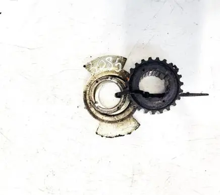 Mitsubishi Carisma Crankshaft pulley