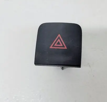 Renault Kadjar Hazard light switch 252900624R