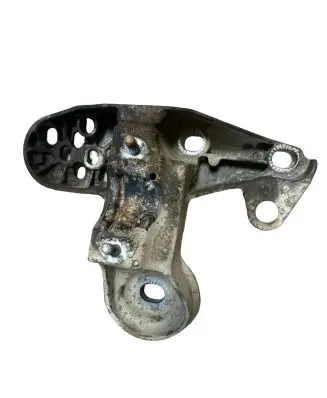 Audi A6 S6 C5 4B Engine mounting bracket 8E0199351F