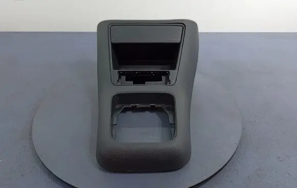 Volkswagen Tiguan Center console 5N1863476A