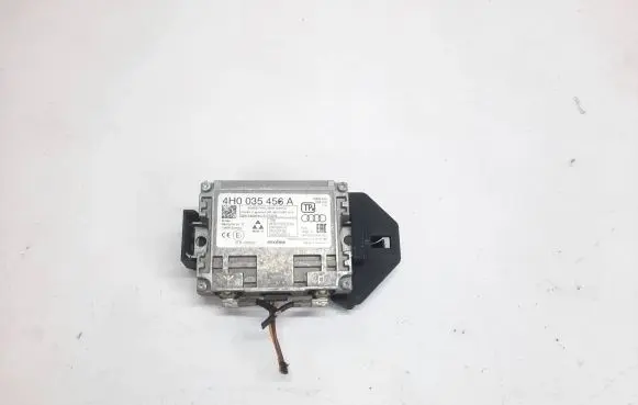 Volkswagen Arteon Aerial antenna amplifier 4H0035456A