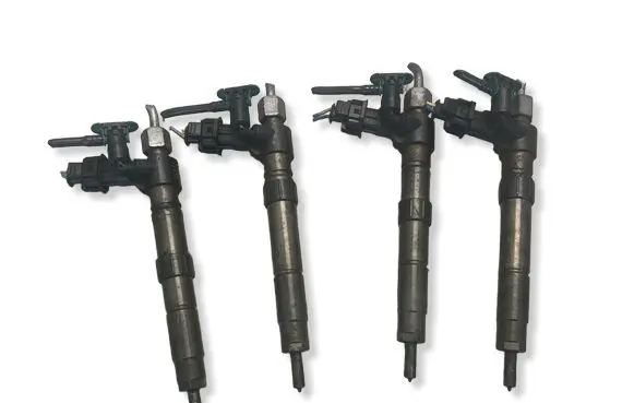Land Rover Freelander 2 - LR2 Fuel injectors set 0445115042
