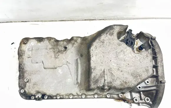 Mercedes-Benz C W204 Oil sump R6460142102