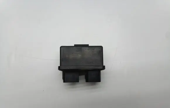 Subaru B9 Tribeca Window wiper relay 86121XA00A