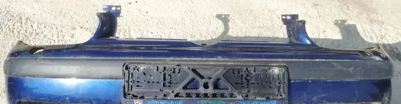 Volkswagen Golf IV Front bumper melynas