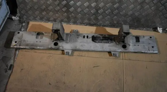 Mercedes-Benz GLE W167 Front bumper foam support bar A1672406700555525