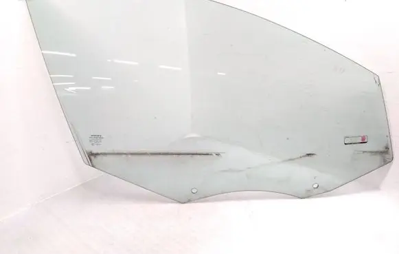 Volvo XC60 Front door window glass four-door