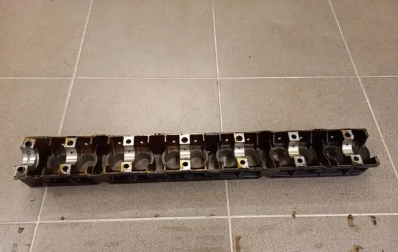 BMW 3 E46 Other cylinder head part 1748042