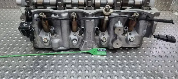 Volkswagen Golf IV Engine head S26378304 038103373E