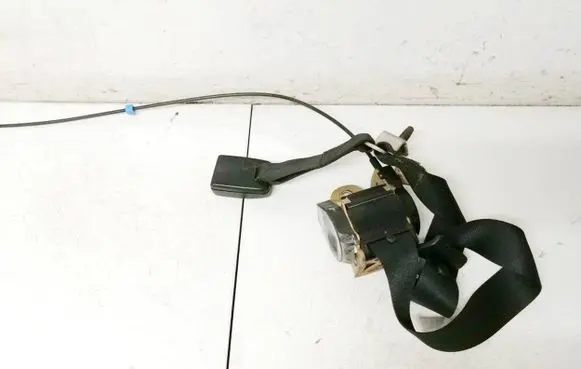 Ford Maverick Front seatbelt p601333148f t1384k3brn