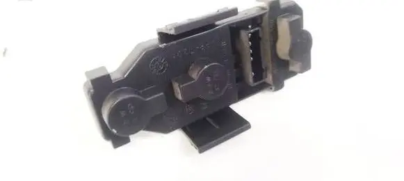 Audi A6 S6 C5 4B Tail light bulb cover holder