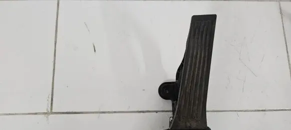 KIA Soul Accelerator throttle pedal 351902GDC0 160616 72849