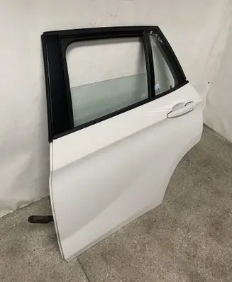 BMW X1 E84 Rear door