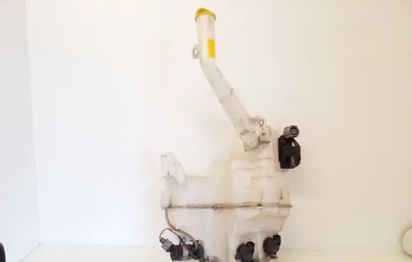 Mazda CX-7 Windshield washer fluid reservoir/tank EH6467480 K0036