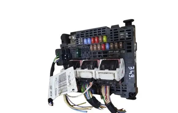 Peugeot 508 Fuse module 9677987580 967491738000