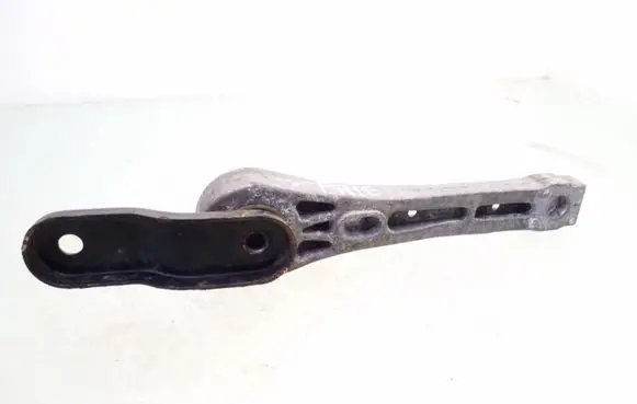 Volkswagen PASSAT B7 Gearbox mounting bracket 3C0199855J
