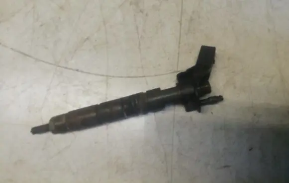 Mercedes-Benz E AMG W212 Fuel injector A6420701187 130215 26MEGUP0YE