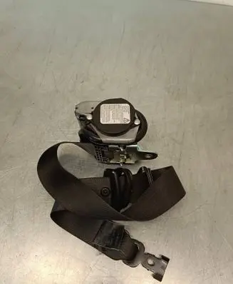 Opel Zafira C Front seatbelt 620611500 008R000 310114