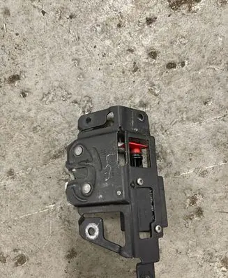 BMW X3 E83 Tailgate/trunk/boot lock/catch/latch 7201561
